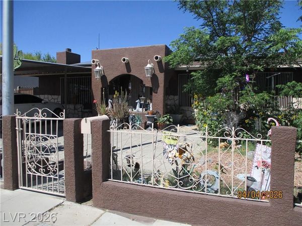 2200 E Evans Avenue, North Las Vegas, NV 89030