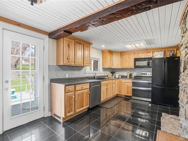 1008 Steven Circle Drive, New Carlisle, OH 45344 Photo 17