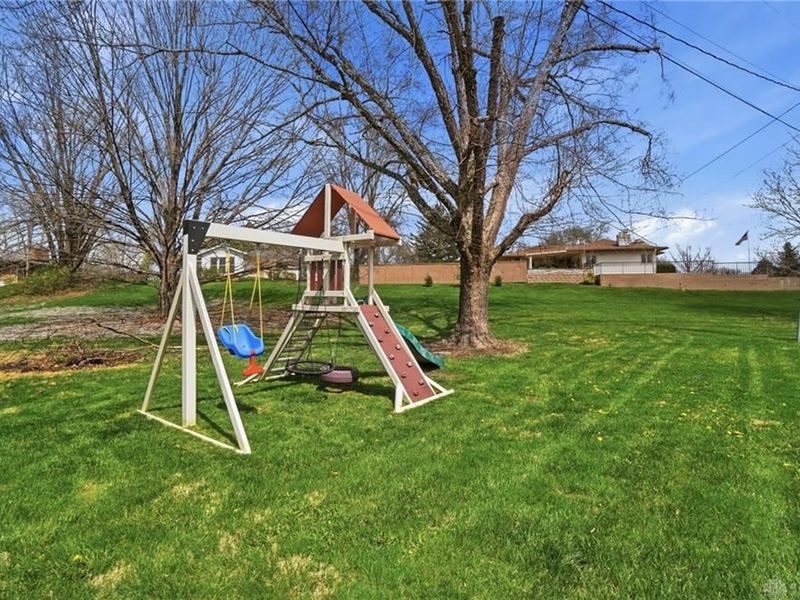 1008 Steven Circle Drive, New Carlisle, OH 45344 Photo 42