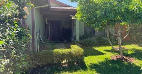 7368 Borba, Sacramento, CA 95828 Photo