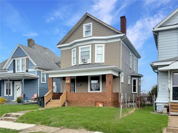 1243 Oakgrove Avenue, Steubenville, OH 43952