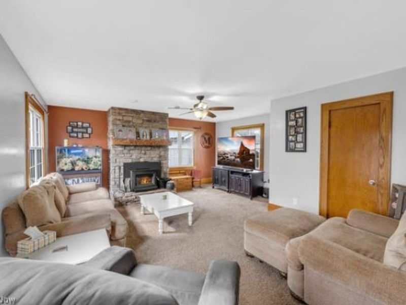 624 E Ford Avenue, Barberton, OH 44203 Photo 11