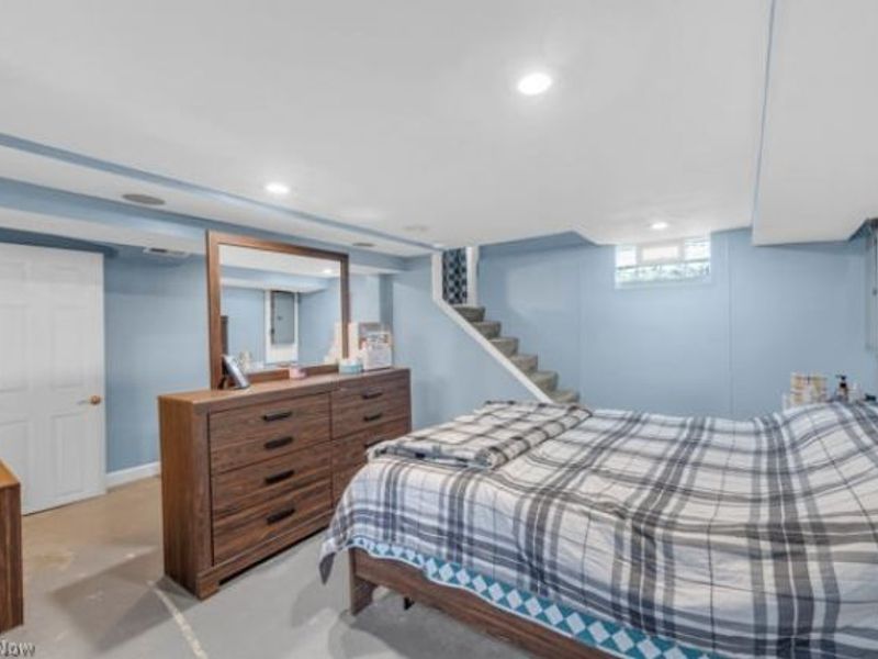 624 E Ford Avenue, Barberton, OH 44203 Photo 24