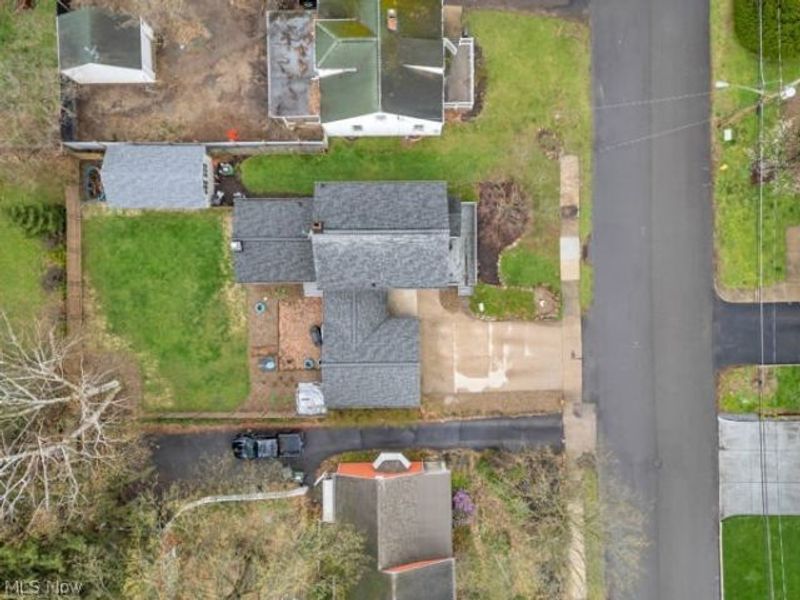 624 E Ford Avenue, Barberton, OH 44203 Photo 33