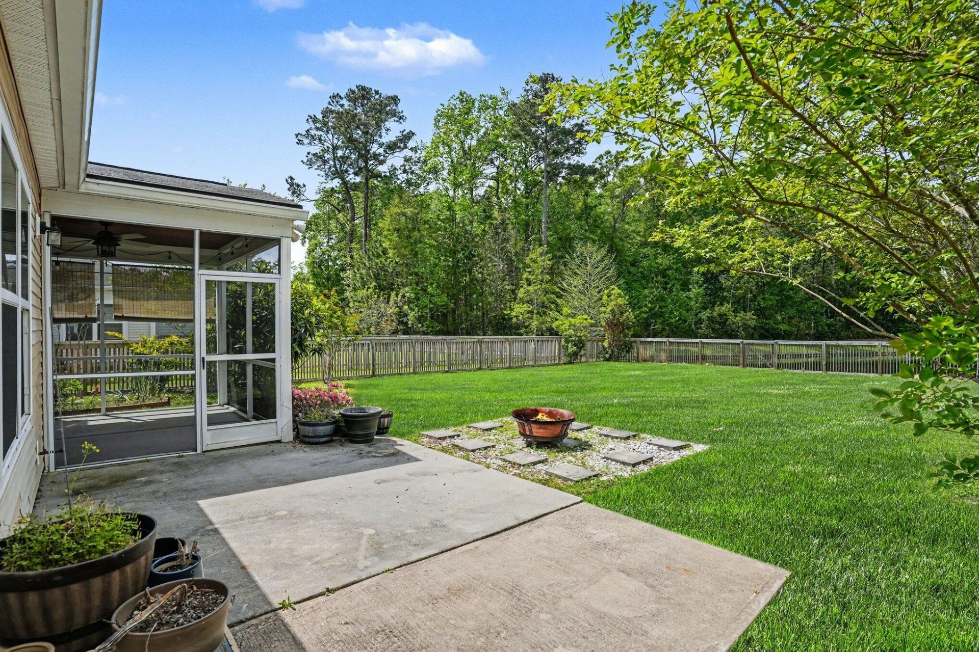 3046 Conservancy Lane Photo 31
