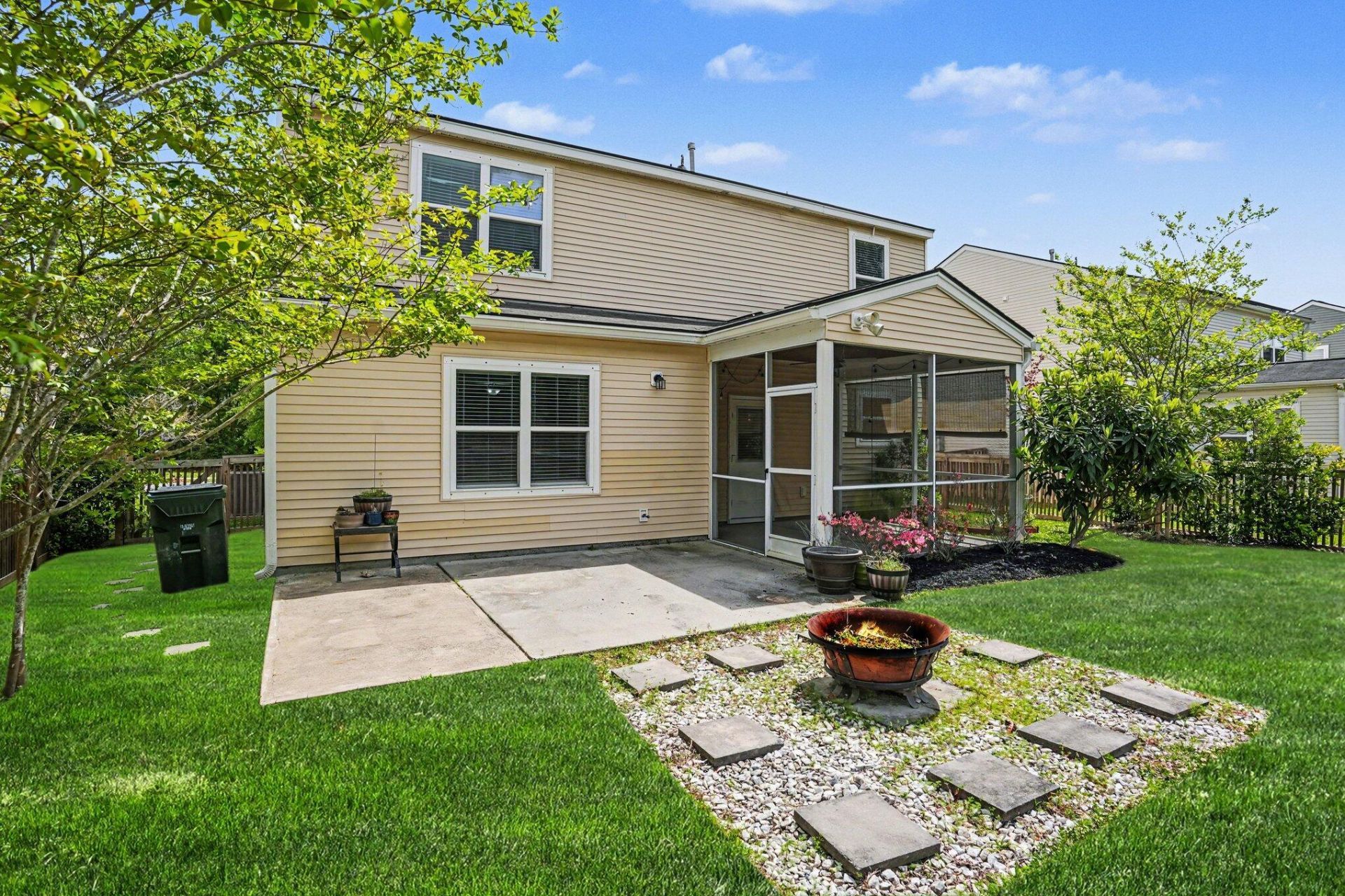 3046 Conservancy Lane Photo 37