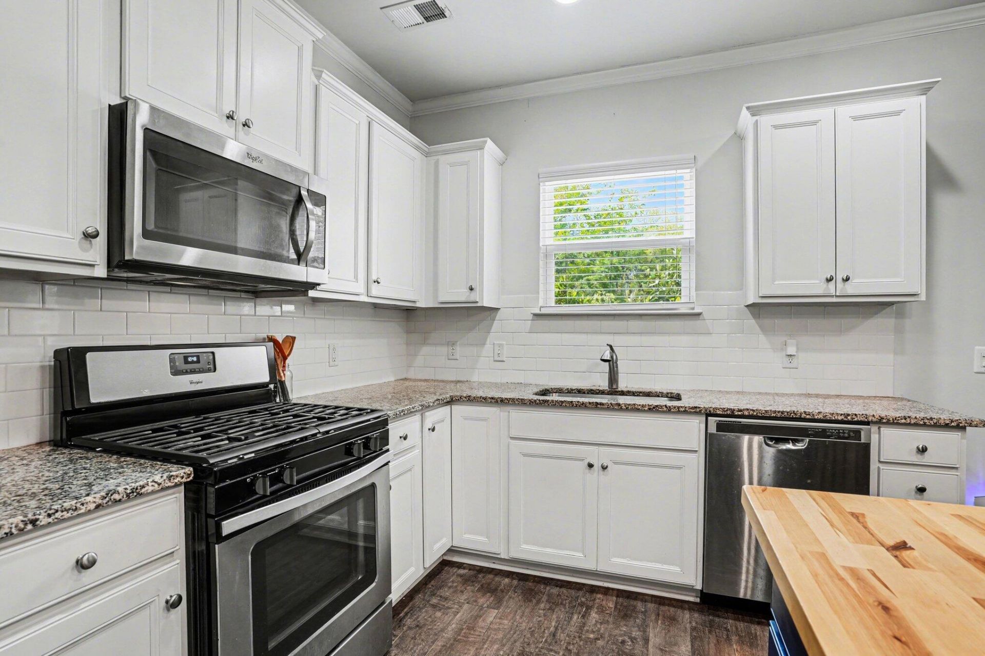 3046 Conservancy Lane Photo 4