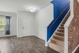 3046 Conservancy Lane photo 4