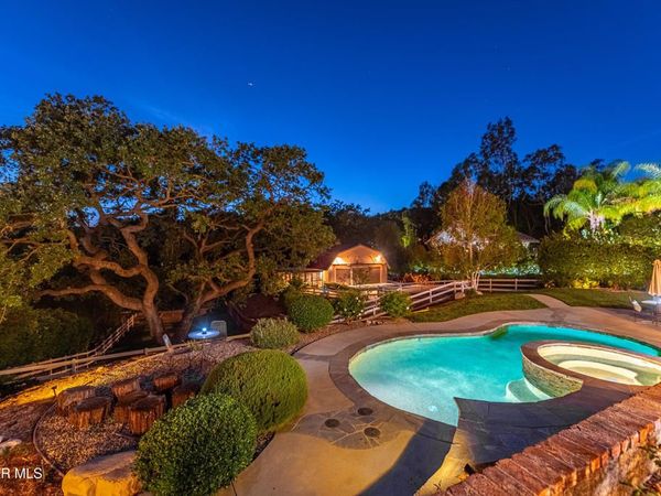 6007 Colodny Drive, Agoura Hills, CA 91301
