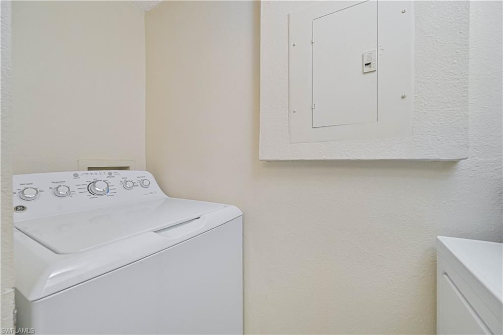 8920 Colonnades Ct E, Unit 514, Bonita Springs, FL 34135 Photo