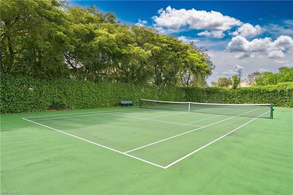 8920 Colonnades Ct E, Unit 514, Bonita Springs, FL 34135 Photo