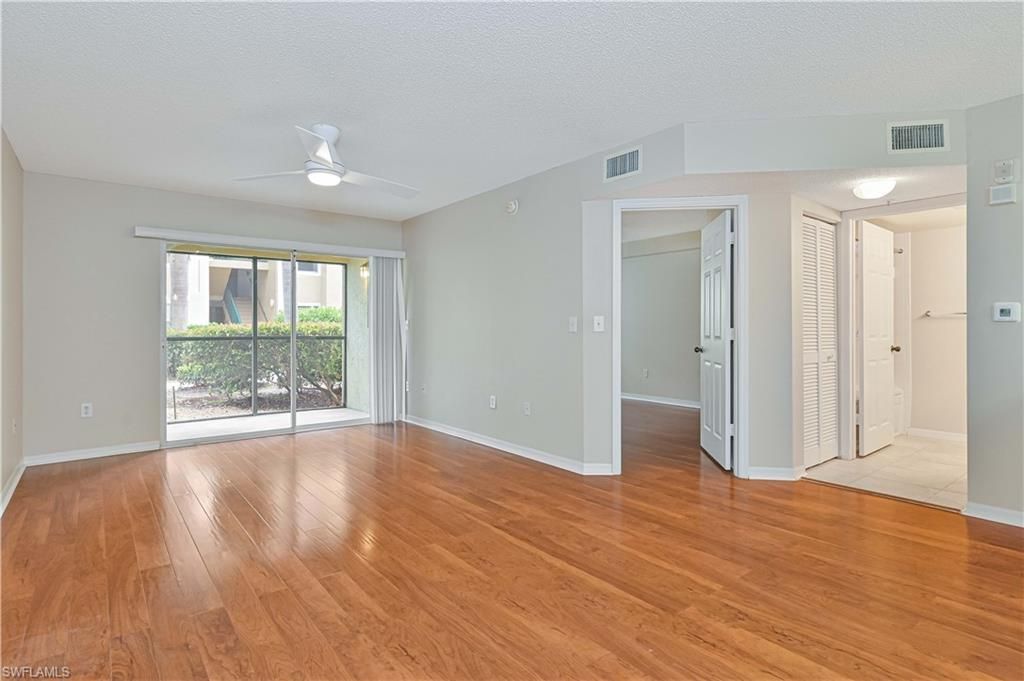 8920 Colonnades Ct E, Unit 514, Bonita Springs, FL 34135 Photo