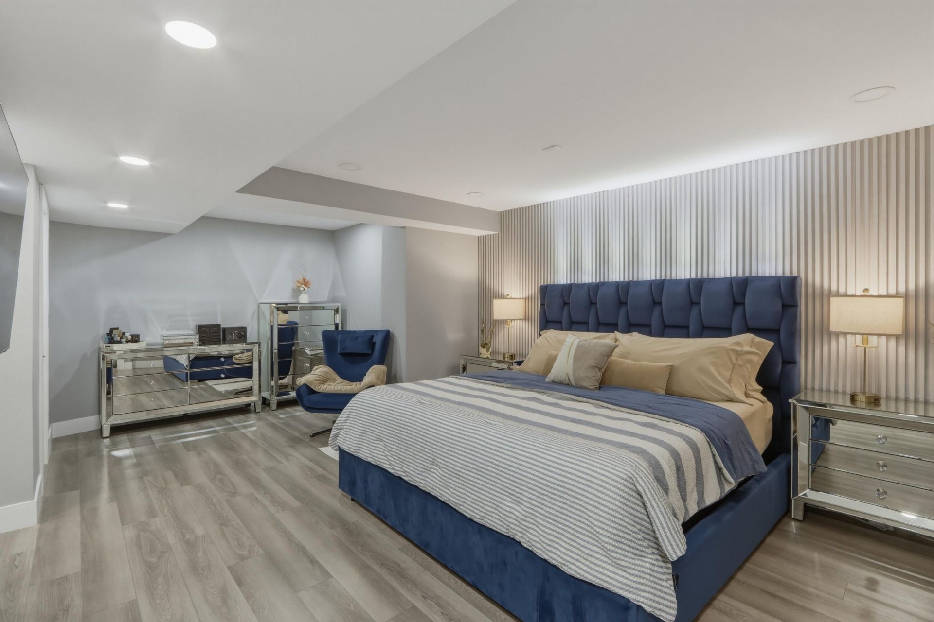 6039 Collins Avenue, Unit 609, Miami Beach, FL 33140 Photo