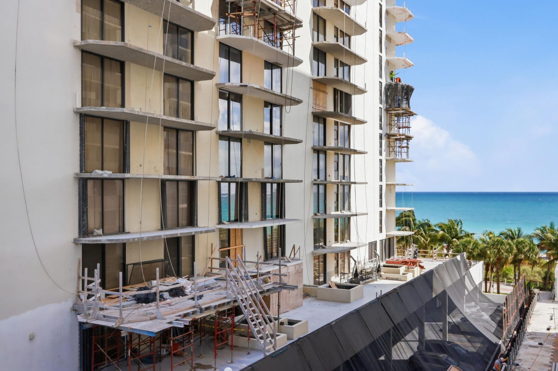 6039 Collins Avenue, Unit 609, Miami Beach, FL 33140 Photo