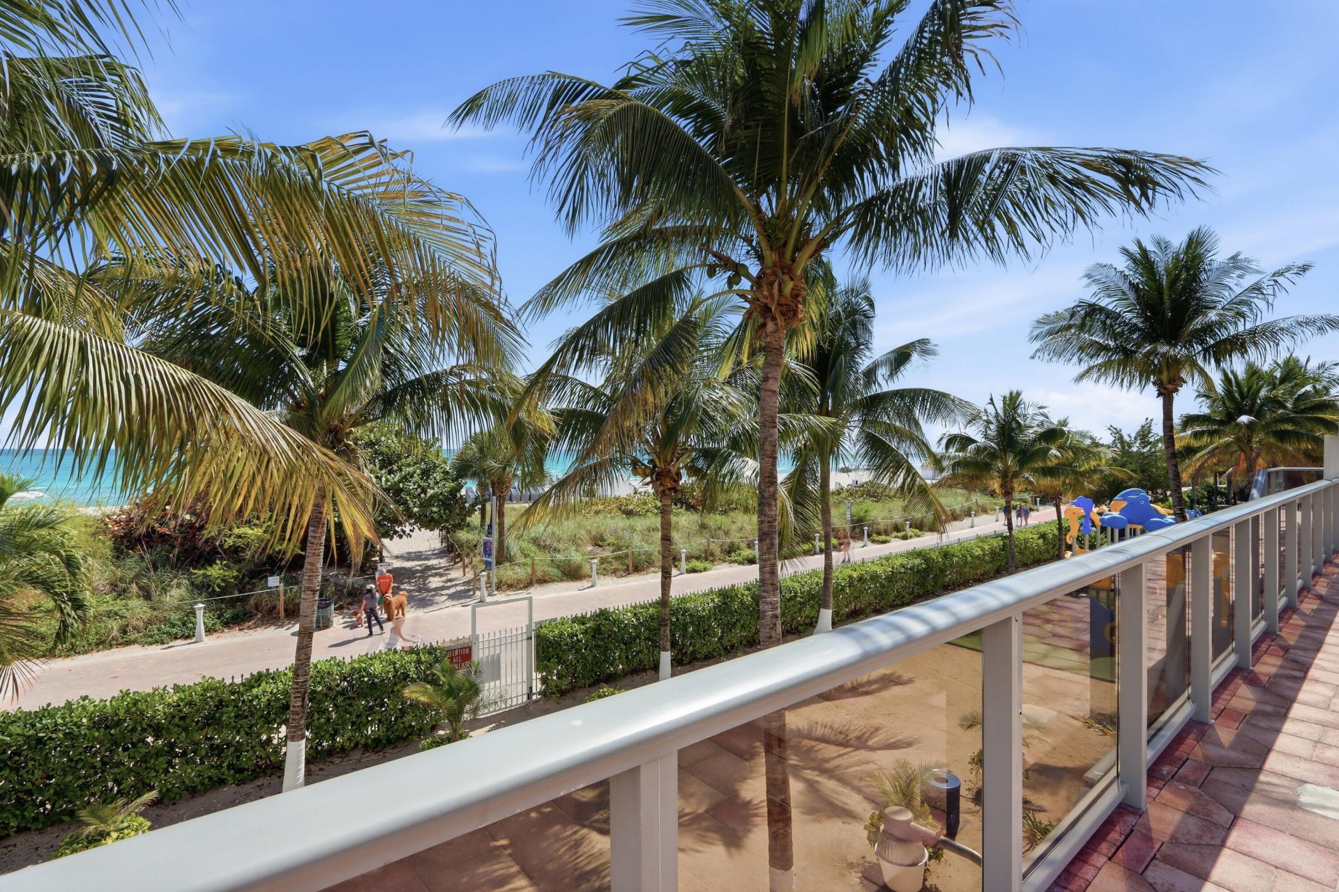 6039 Collins Avenue, Unit 609, Miami Beach, FL 33140 Photo