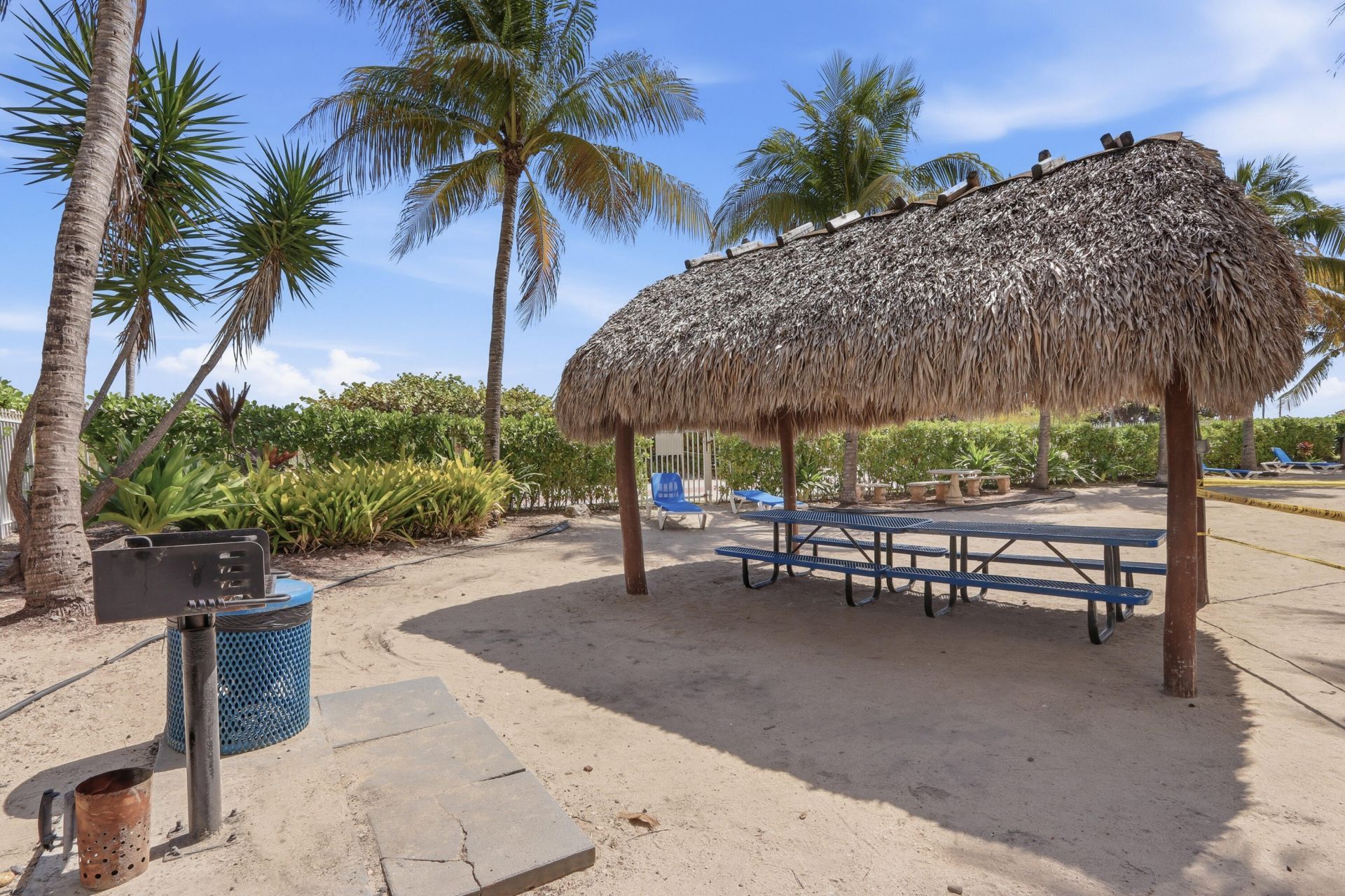 6039 Collins Avenue, Unit 609, Miami Beach, FL 33140 Photo