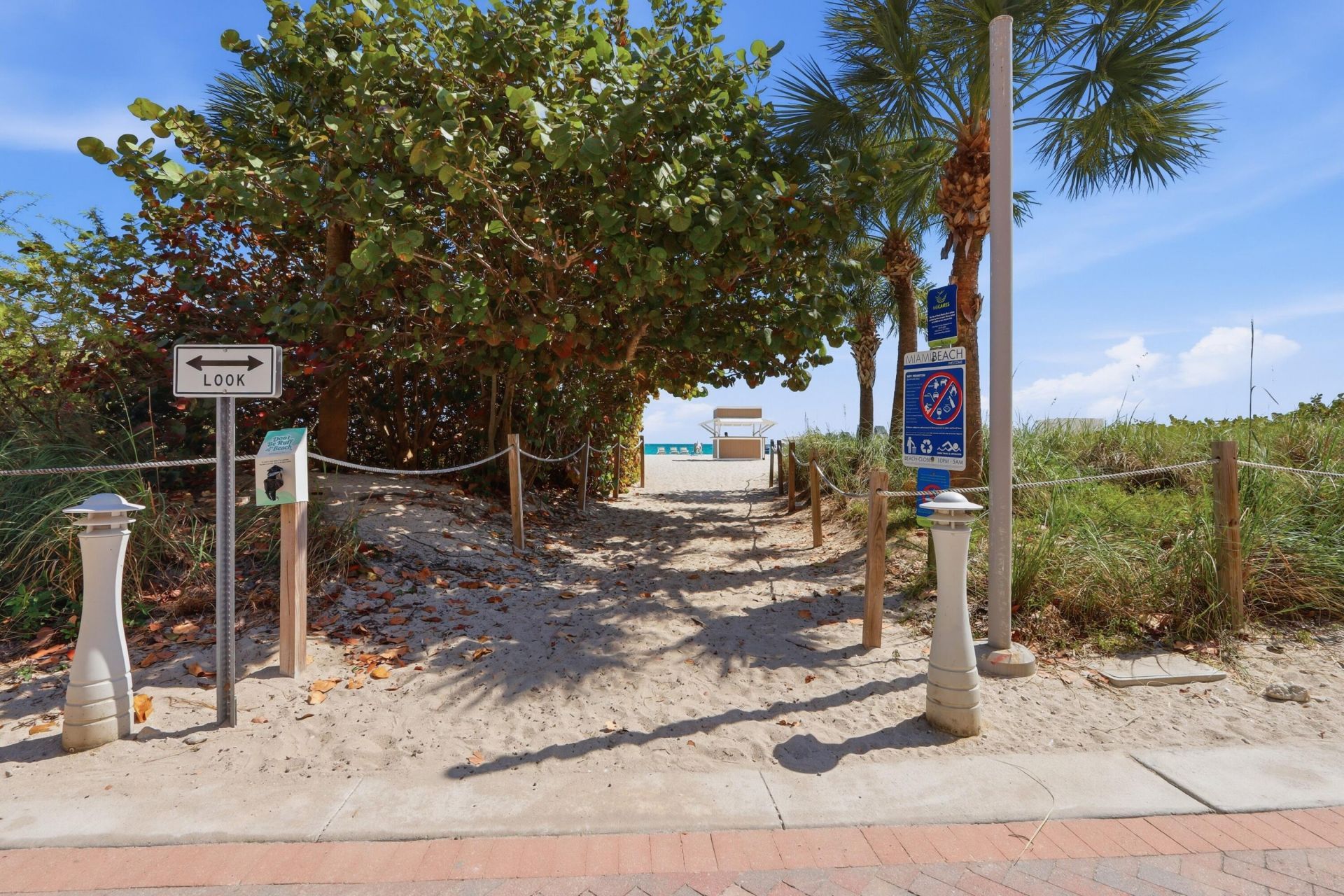 6039 Collins Avenue, Unit 609, Miami Beach, FL 33140 Photo