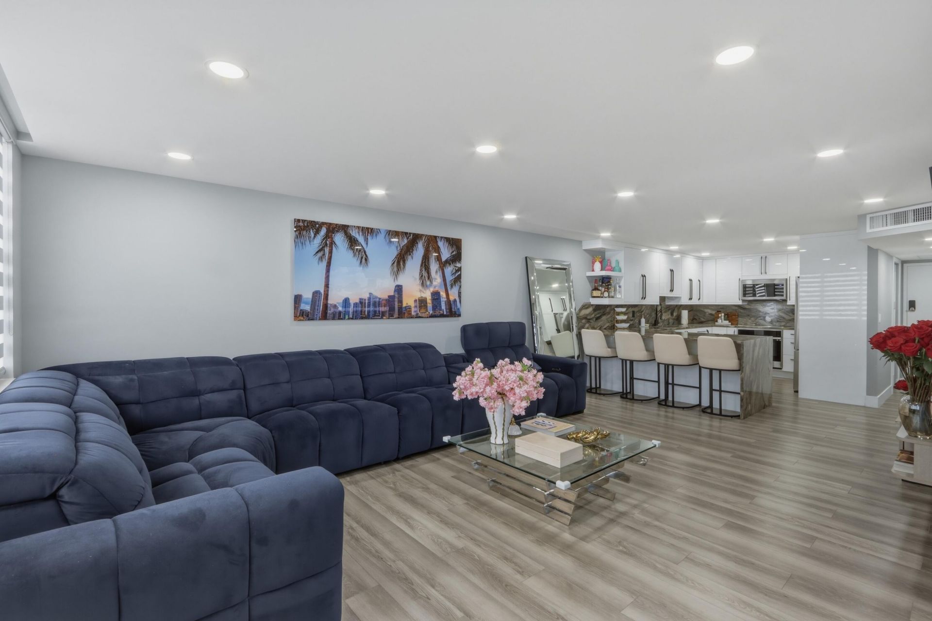 6039 Collins Avenue, Unit 609, Miami Beach, FL 33140 Photo