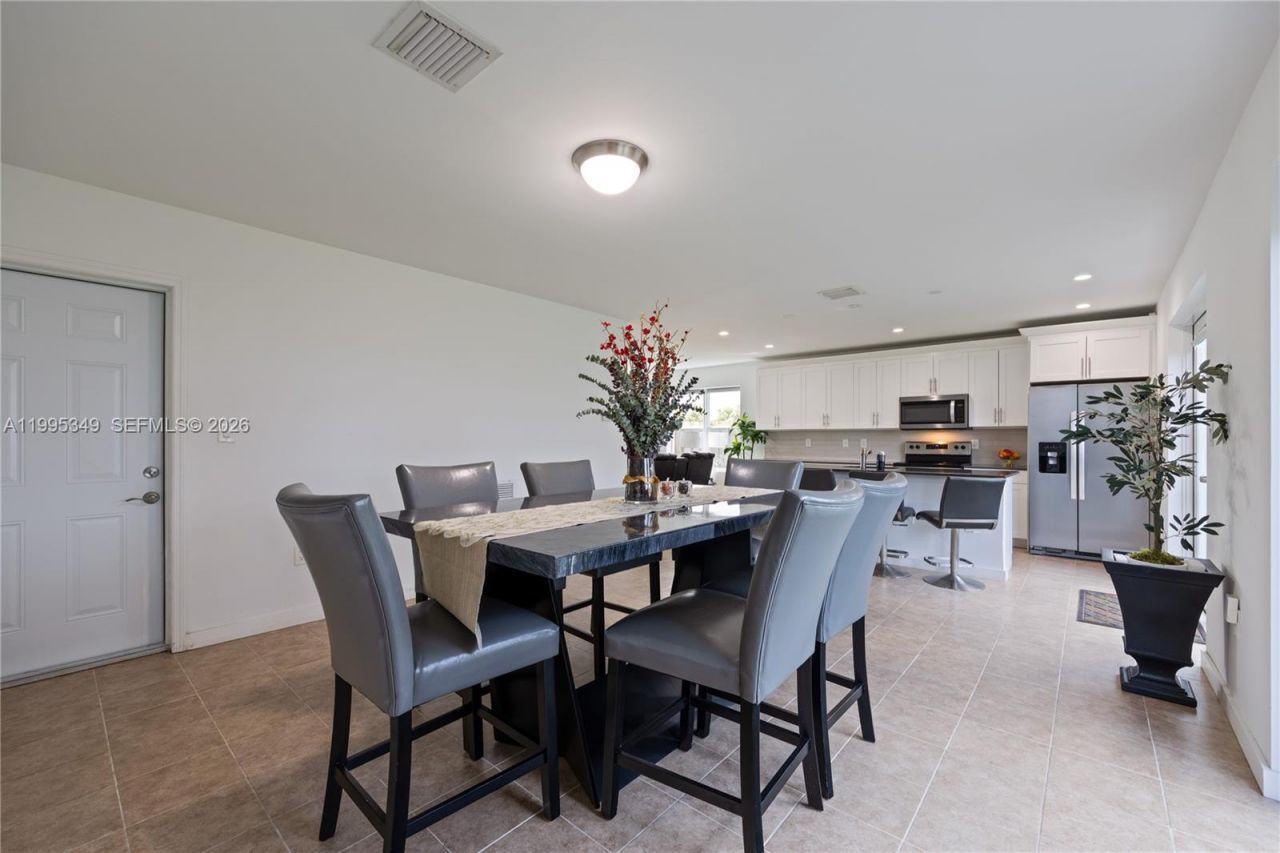 17970 SW 105th Ave, Miami, FL 33157 Photo