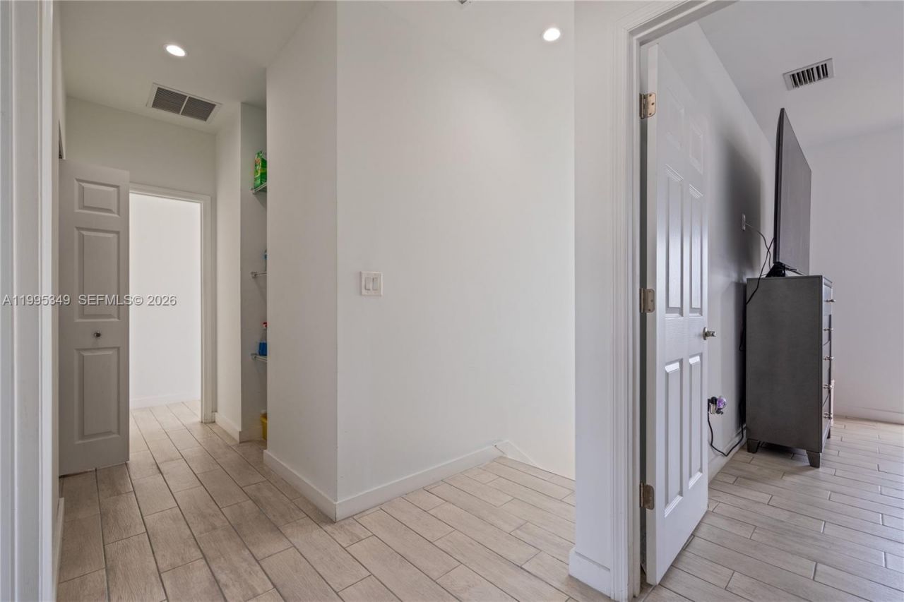 17970 SW 105th Ave, Miami, FL 33157 Photo