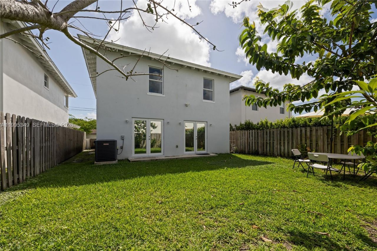 17970 SW 105th Ave, Miami, FL 33157 Photo