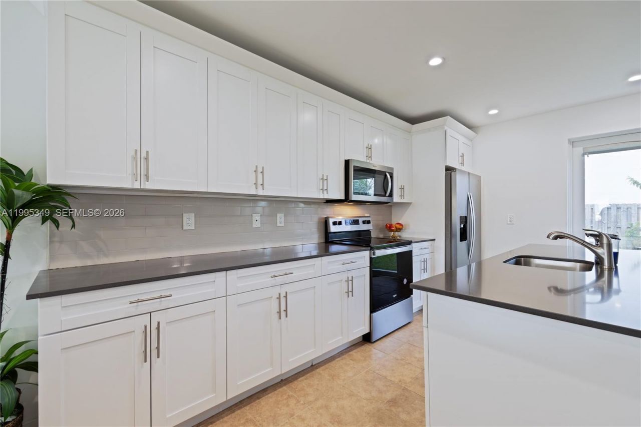 17970 SW 105th Ave, Miami, FL 33157 Photo