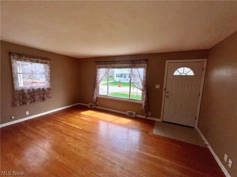 227 Howard Street, Medina, OH 44256 Photo 2