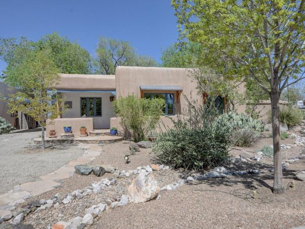 1425 Roma Avenue NE, Albuquerque, NM 87106