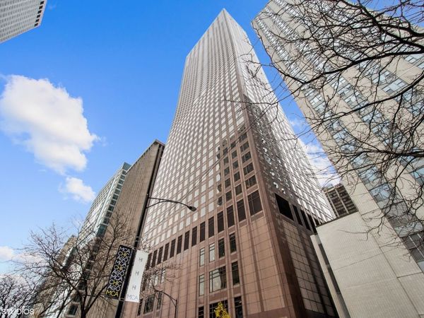 161 E Chicago Avenue , Unit 31E, Chicago, IL 60611