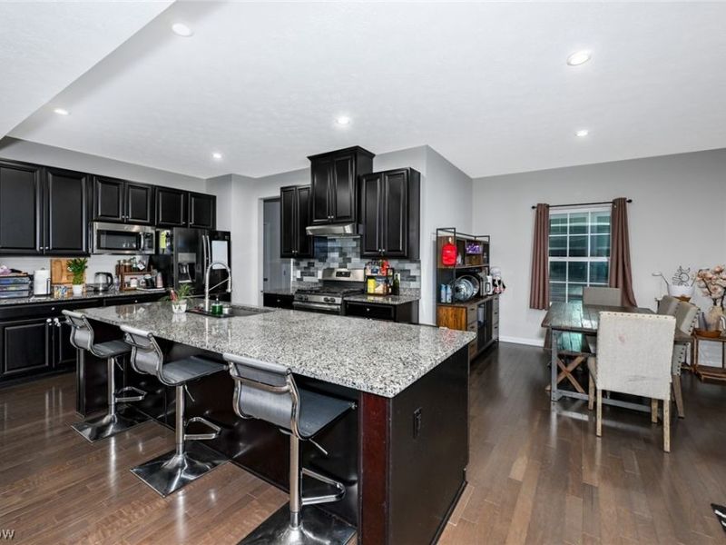 4627 Pebble Creek Court, Peninsula, OH 44264 Photo 9