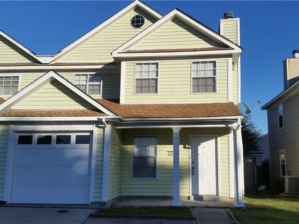 743 GLADSTONE Drive , Gretna, LA 70056