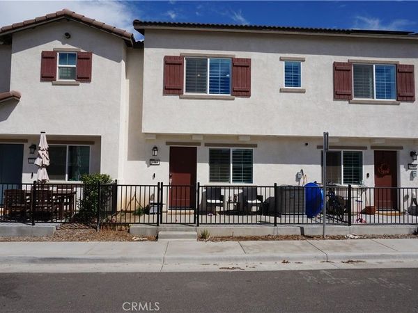 7383 Olive Grove Str., Riverside, CA 92507