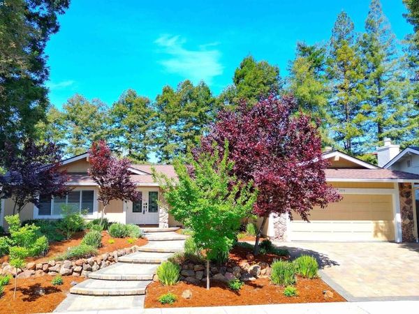 3374 Whitehaven Drive , Walnut Creek, CA 94598