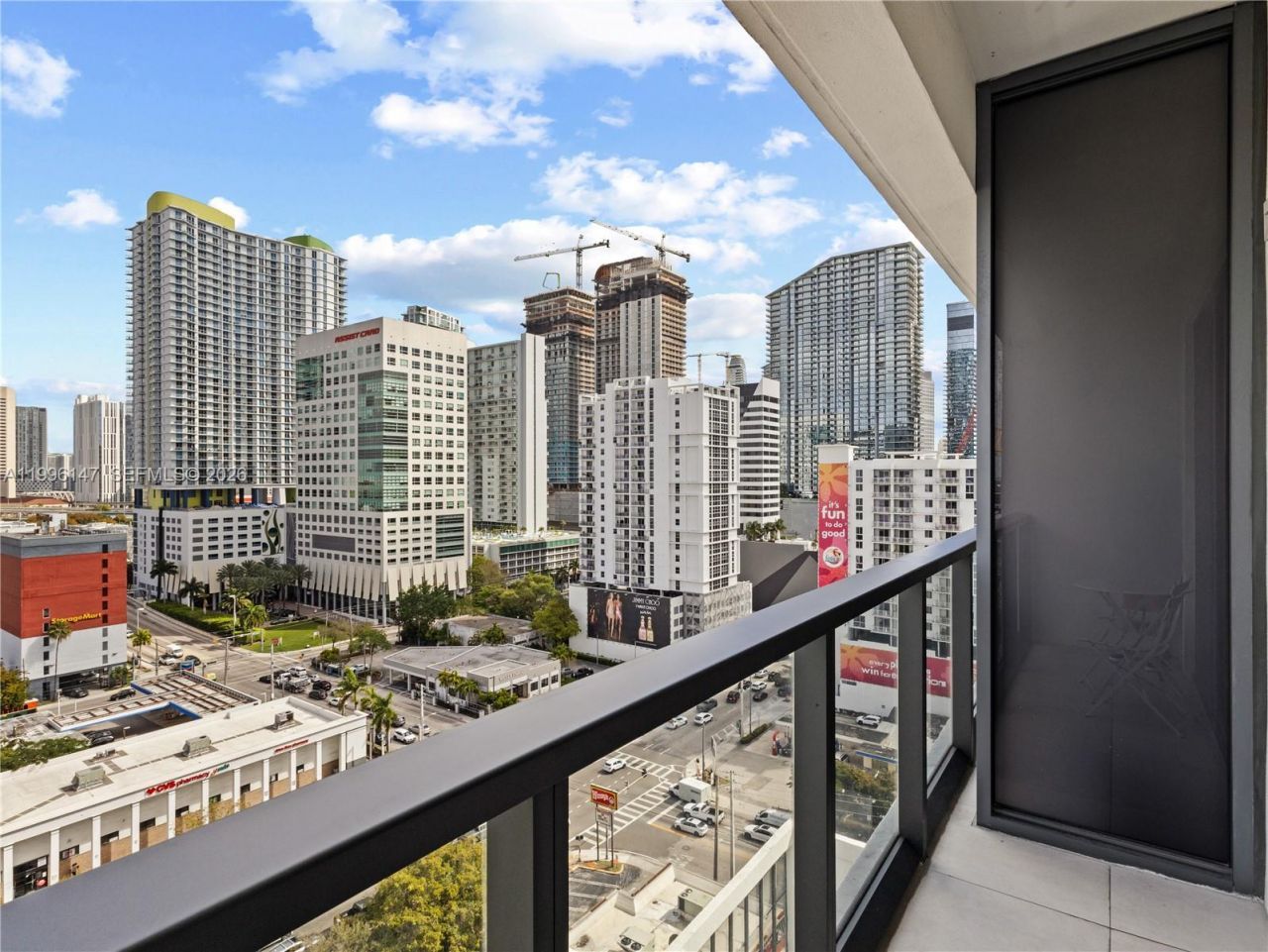 239 SW 9th St, Unit 1403, Miami, FL 33130 Photo