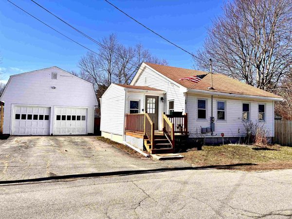 12 Lawn Avenue, Rochester, NH 03867