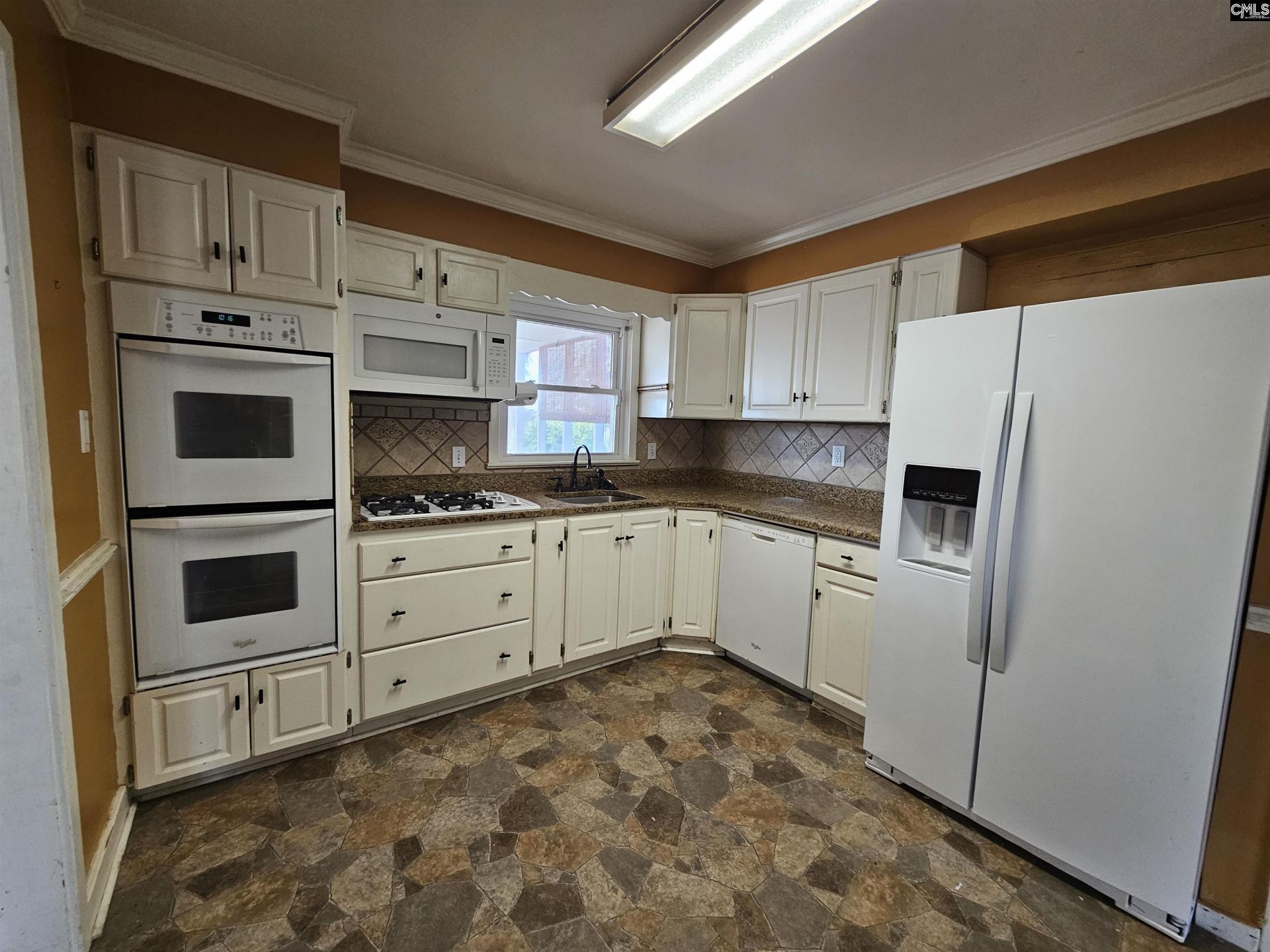 817 Merriwether Drive Photo 13