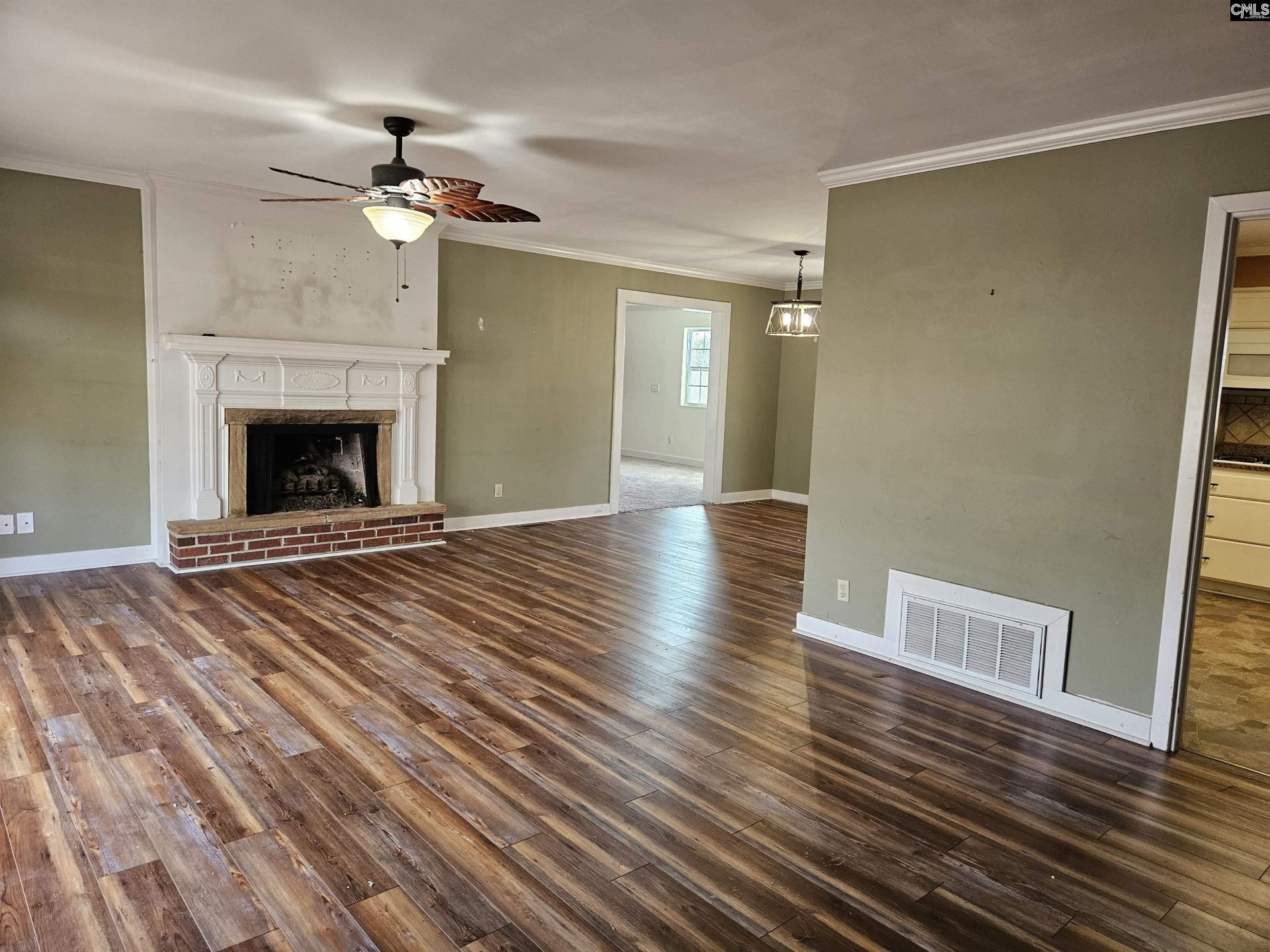 817 Merriwether Drive Photo 4