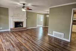 817 Merriwether Drive photo 4