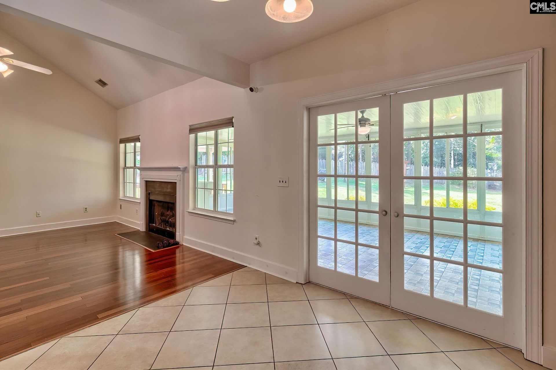 133 Whiteford Court  Photo 15