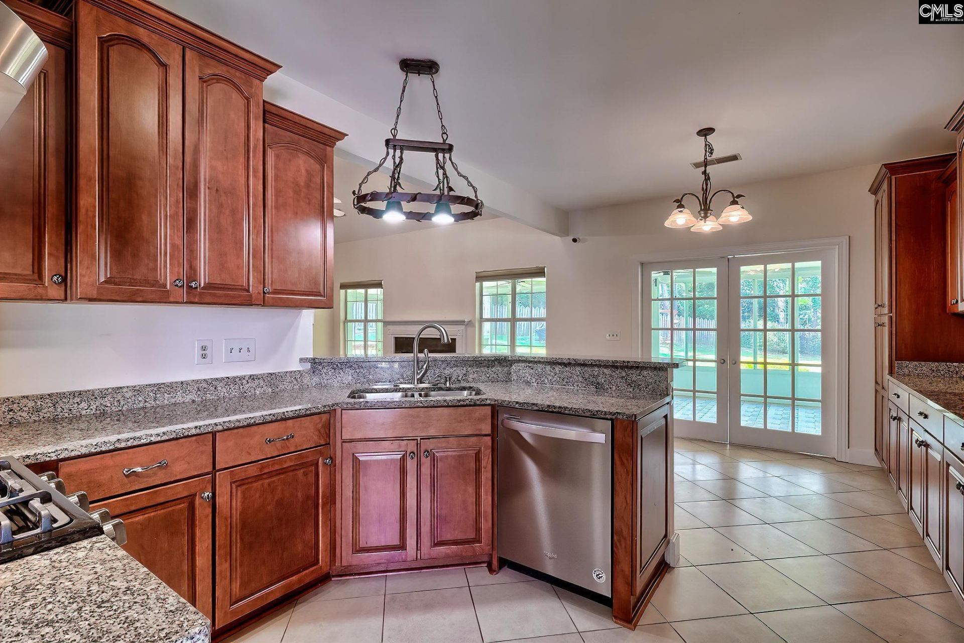 133 Whiteford Court  Photo 19