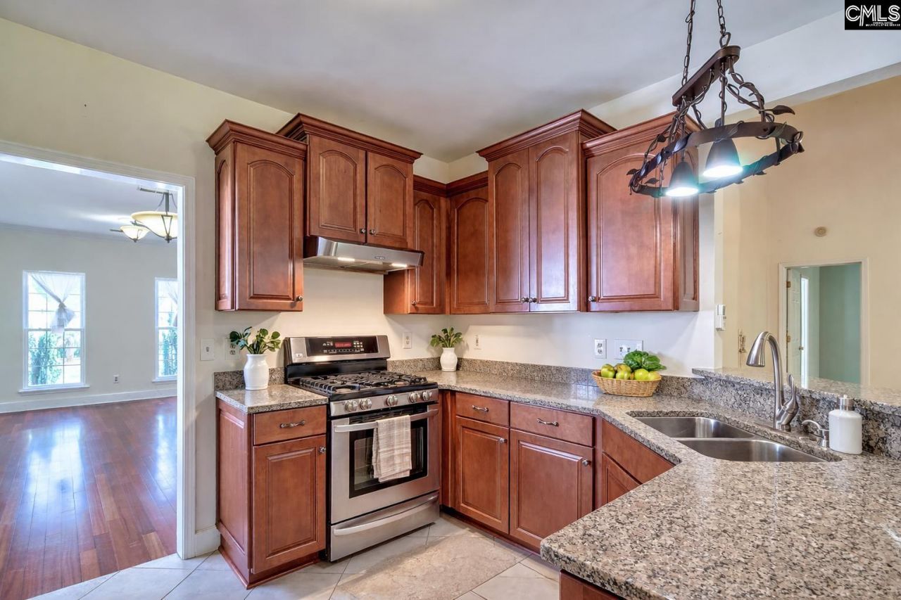 133 Whiteford Court  Photo 21