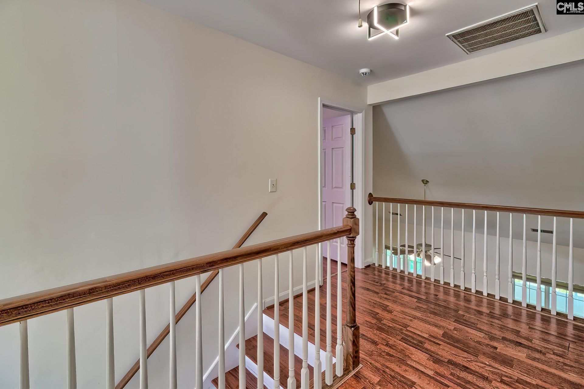 133 Whiteford Court  Photo 30