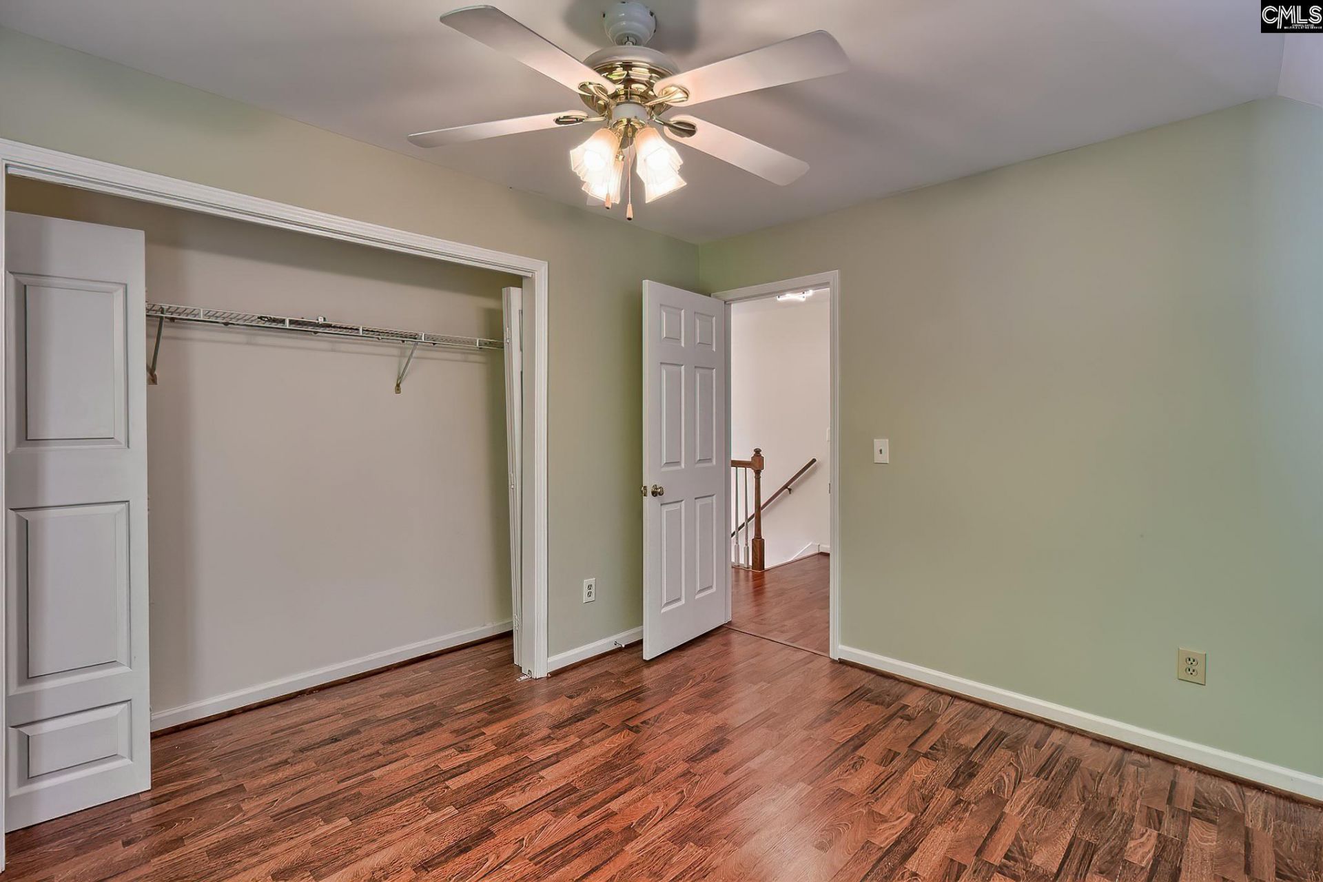 133 Whiteford Court  Photo 32