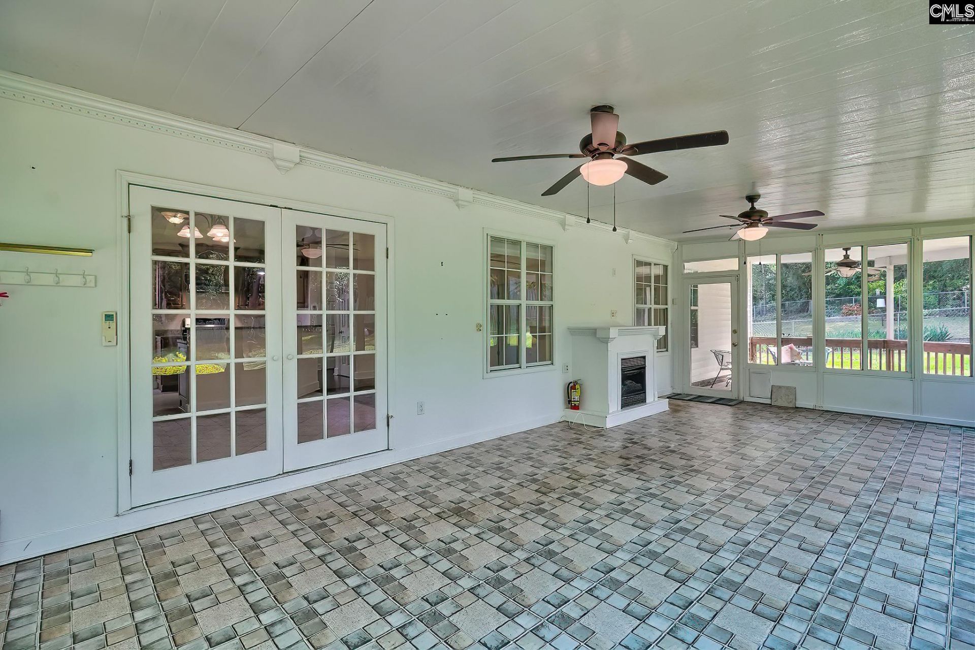 133 Whiteford Court  Photo 41