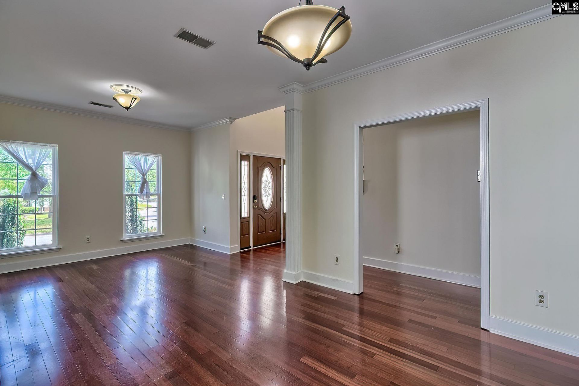 133 Whiteford Court  Photo 8