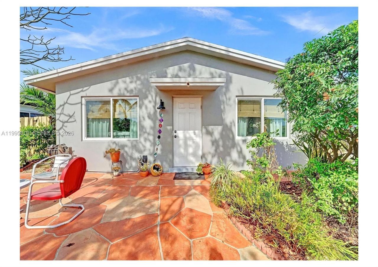 381 NE 42nd St, Oakland Park, FL 33334 Photo