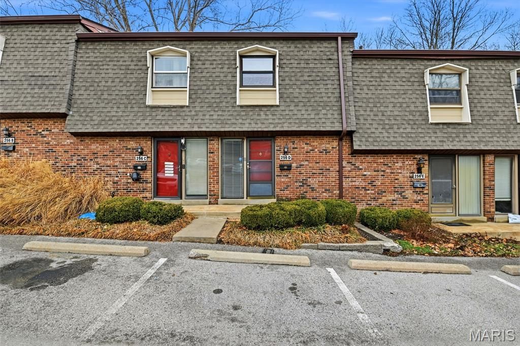 256 Glandore Drive , Unit D, Unincorporated, MO 63021 Main Photo