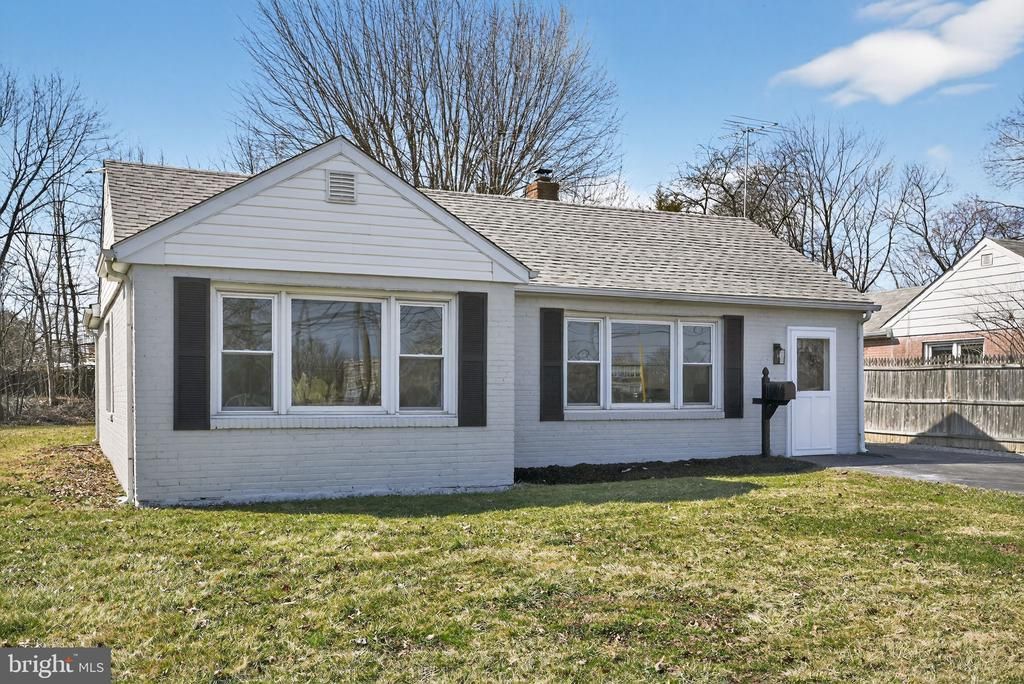 727 W County Line Road, Hatboro, PA 19040 Main Photo