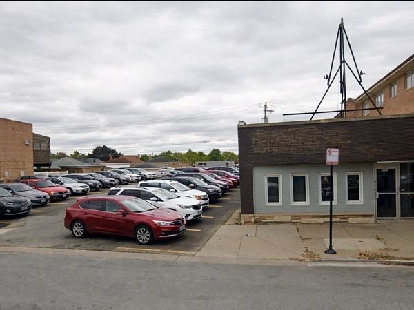 6551 W 63rd Street, Chicago, IL 60638