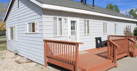 320 Reyes Way, Yerington, NV 89447 Photo